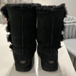 UGG® WOMEN'S BAILEY BUTTON TRIPLET II BOOTS